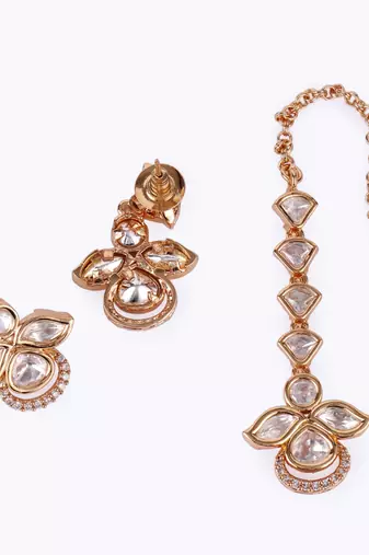 elegant leaf design uncut kundan stone 18 kt gold plated brass choker jewellery set for women