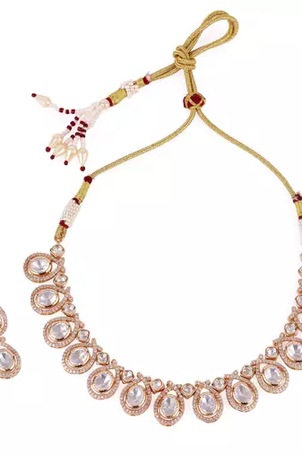 oval and round shape uncut kundan stone 18 kt gold plated brass choker jewellery set for women