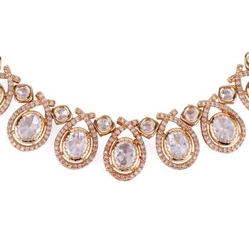 oval and round shape uncut kundan stone 18 kt gold plated brass choker jewellery set for women 2