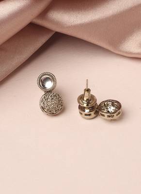 pleasant round shape white kundan stone antique gold plated choker brass jewellery set for women 2