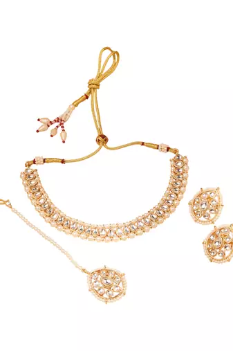 smooth oval and flower design pearl white kundan stone gold plated choker jewellery set for women