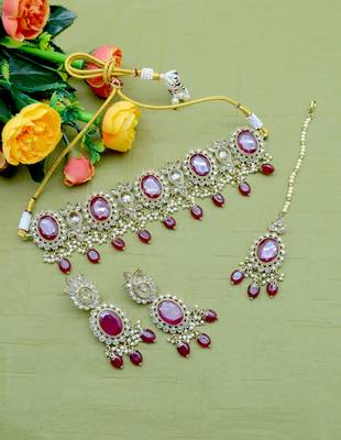 charming circle and leaf design red uncut kundan gold plated collar jewellery set for women 1