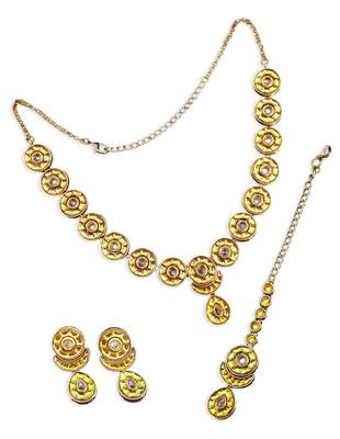 creative round and oval shape uncut kundan gold plated choker jewellery set for women 1