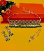 glamorous flower design green uncut kundan gold plated collar jewellery set for women