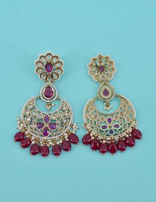 modish oval and flower shape uncut kundan gold plated collar jewellery set for women 5