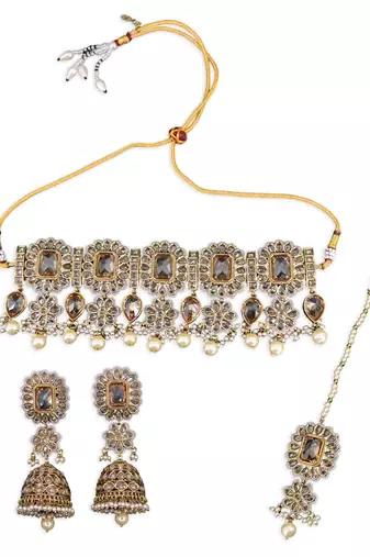 glorious oval and flower shape uncut kundan gold plated collar jewellery set for women