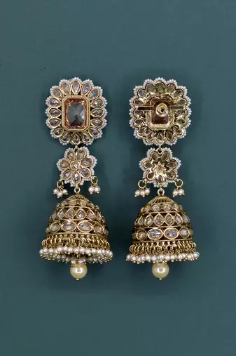 glorious oval and flower shape uncut kundan gold plated collar jewellery set for women