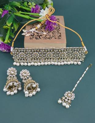 pretty round and oval shape pearl uncut kundan gold plated collar jewellery set for women 1