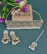 pretty round and oval shape pearl uncut kundan gold plated collar jewellery set for women