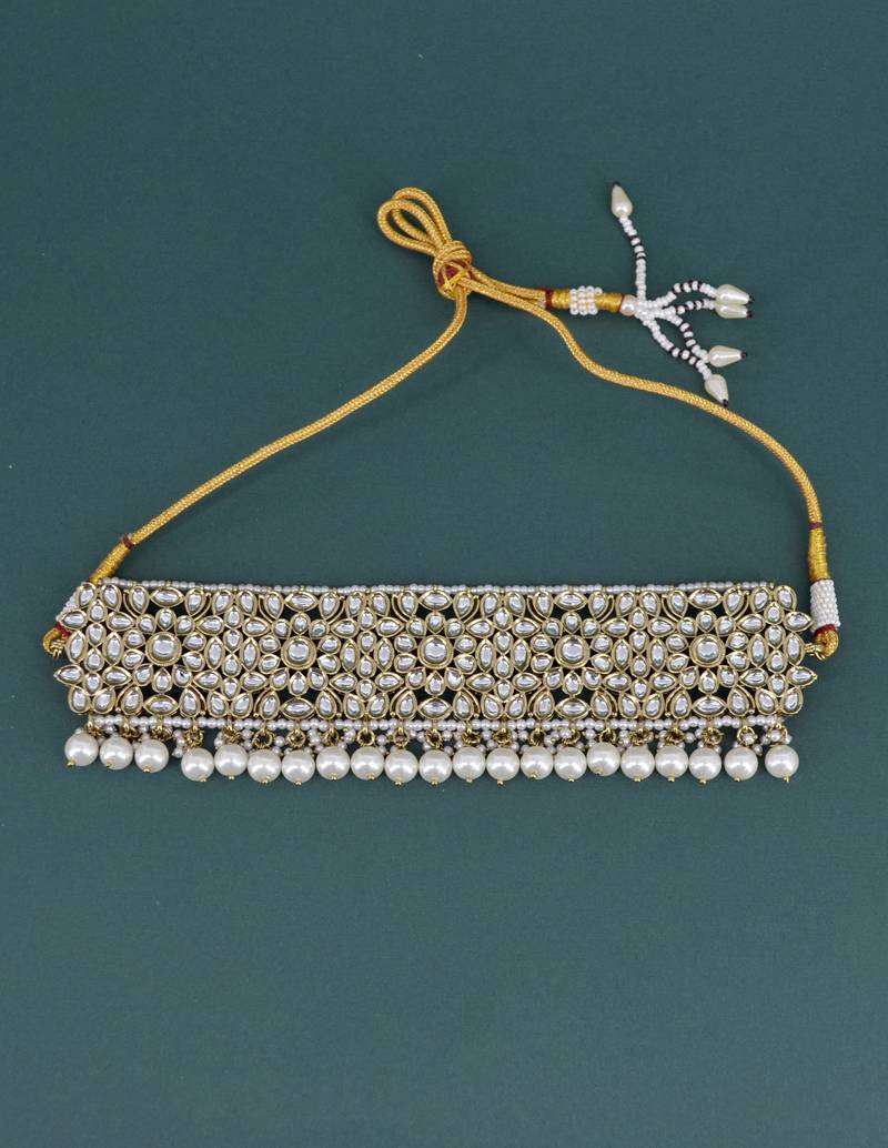 pretty round and oval shape pearl uncut kundan gold plated collar jewellery set for women