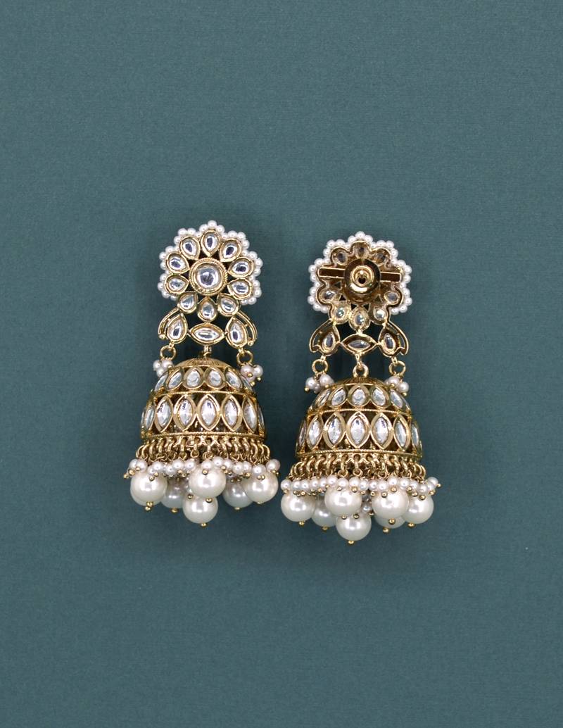 pretty round and oval shape pearl uncut kundan gold plated collar jewellery set for women