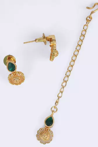 flowing round and oval shape kundan brass gold plated choker jewellery set for women