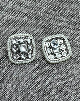 exotic square shape pearls silver plated choker neckalace set with maangtikka for women 3