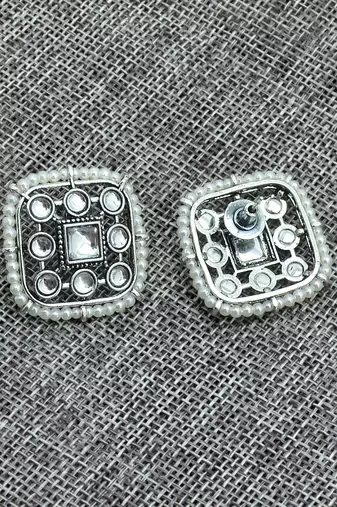 exotic square shape pearls silver plated choker neckalace set with maangtikka for women