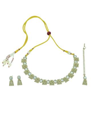 round and square shape brass antique gold plated choker neckalace set with maangtikka for women 1