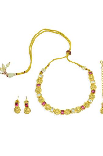 gorgeous round and square shape brass gold plated choker neckalace set with maangtikka for women