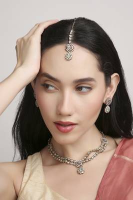 creative round and oval shape kundan antique gold plated choker jewellery set for women 1
