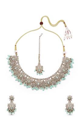 glamorous flower design kundan antique gold plated choker jewellery set for women 4