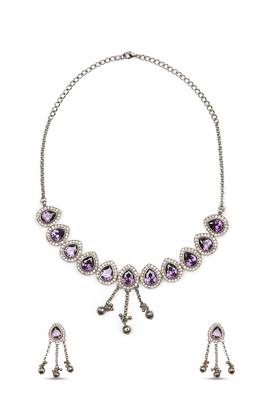 glimmery oval shape kundan antique gold plated choker necklace set for women 4