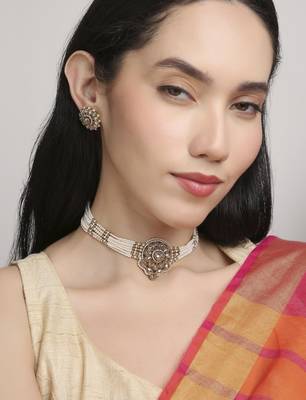 graceful round shape pearl lariat brass kundan antique gold plated choker necklace set for women 4