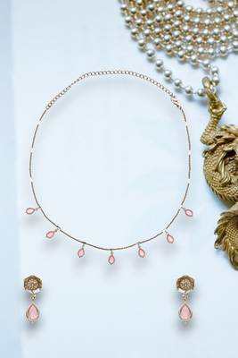 flowing oval shape brass kundan antique gold plated choker necklace set for women 2