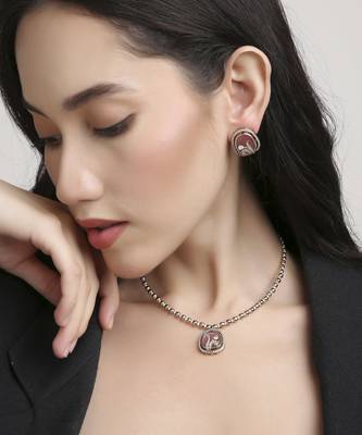 flowing flower design brass antique gold plated choker necklace set for women 3