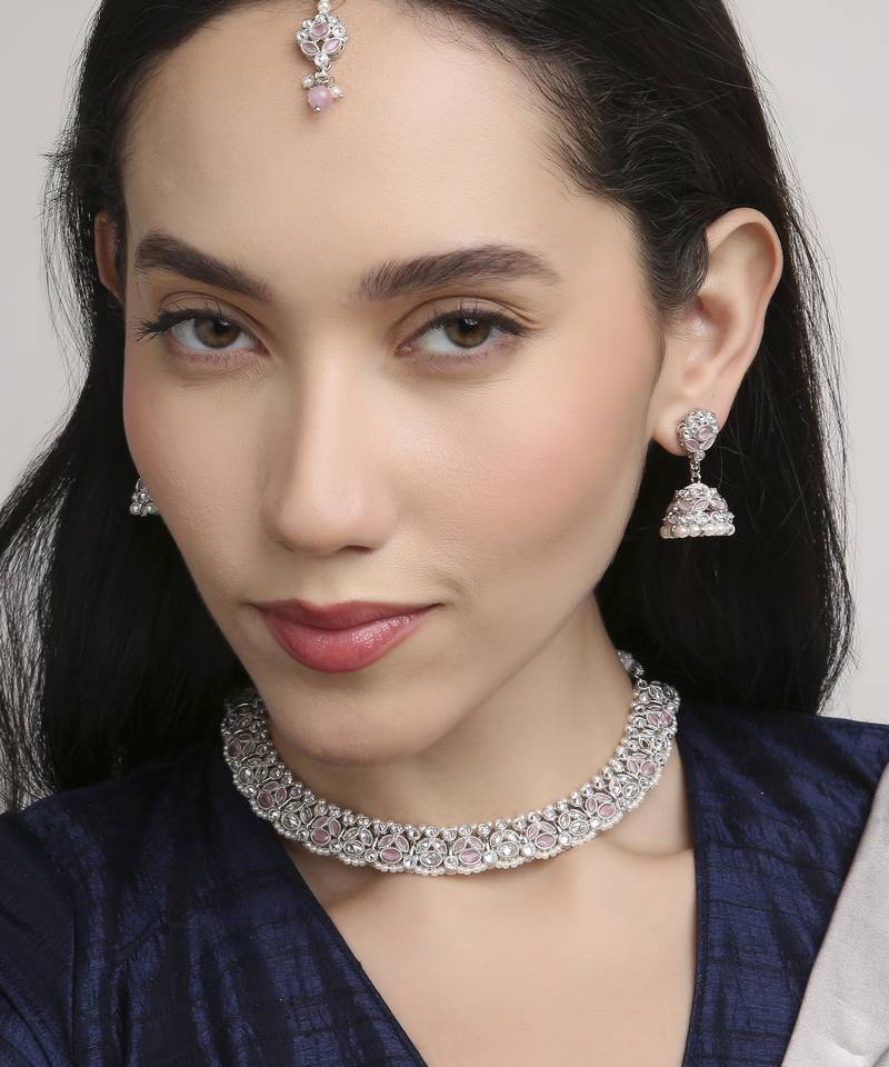 lavish flower design pearl kundan silver plated choker jewellery set for women