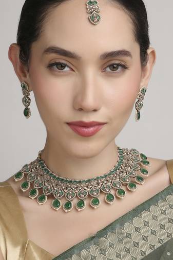 modern flower and oval shape kundan antique gold plated choker jewellery set for women