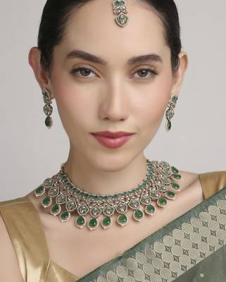 modern flower and oval shape kundan antique gold plated choker jewellery set for women 2