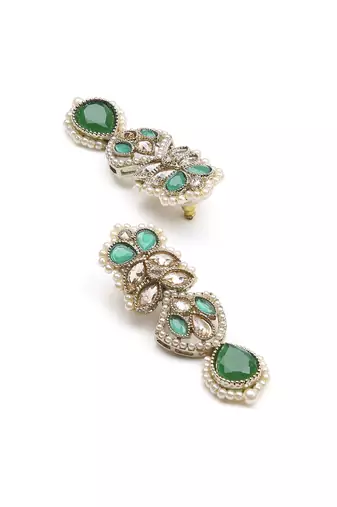 modern flower and oval shape kundan antique gold plated choker jewellery set for women