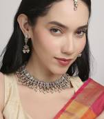 pleasing square and flower design kundan antique gold plated choker jewellery set for women