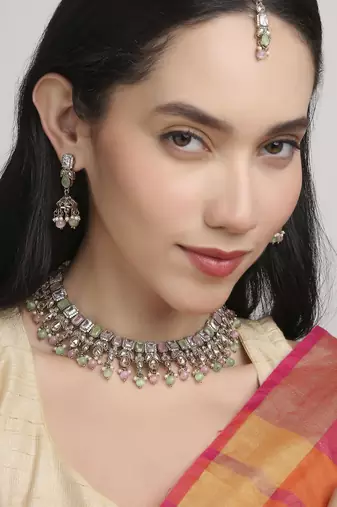 pleasing square and flower design kundan antique gold plated choker jewellery set for women