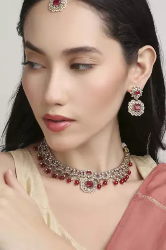 modish square and round shape kundan antique gold plated choker jewellery set for women