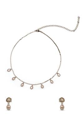 finely circle shape brass kundan antique gold plated choker necklace set for women 3