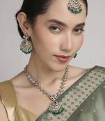 creative oval and flower chandelier shape kundan antique gold plated choker jewellery set for women