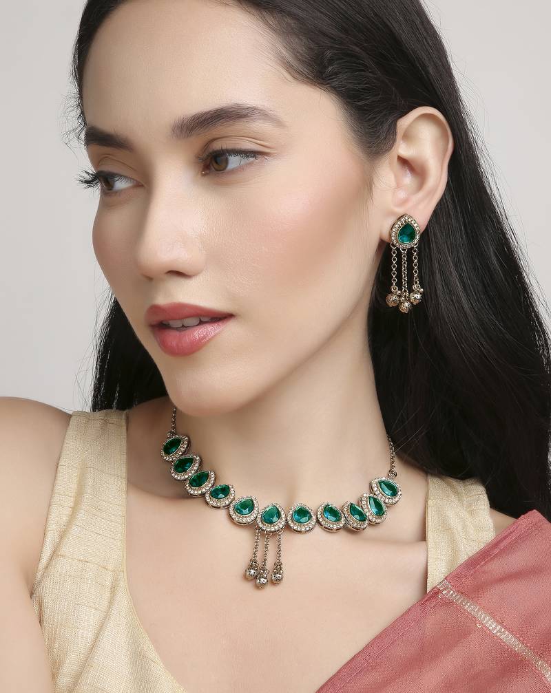 attractive oval shape green kundan antique gold plated choker necklace set for women