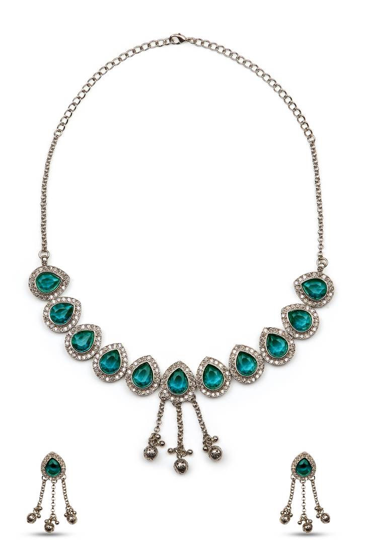 attractive oval shape green kundan antique gold plated choker necklace set for women
