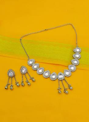graceful oval shape white kundan antique gold plated choker necklace set for women 2