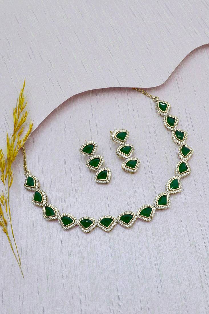 lavish traingle shape green kundan brass antique gold plated choker necklace set for women