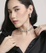 lovely traingle shape white kundan brass antique gold plated choker necklace set for women