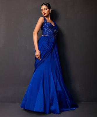 Deep sapphire blue embroidered georgette drape saree set 5
