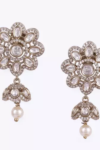 pretty flower design gold plated dangle earring for women and girls
