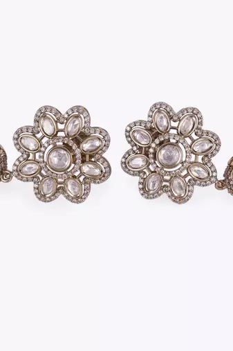 pretty flower design gold plated dangle earring for women and girls
