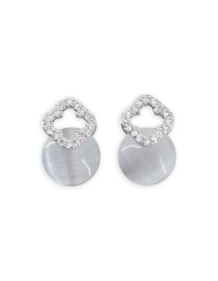 pretty circle shape grey pearl cz brass silver plated stud earring for women and girls 1