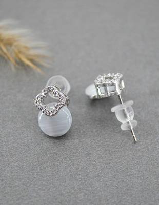 pretty circle shape grey pearl cz brass silver plated stud earring for women and girls 3