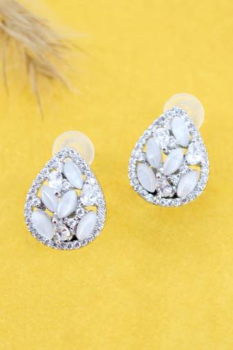 modern oval shape kundan brass silver plated stud earring for women and girls