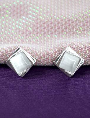 lovely round shape cz brass silver plated stud earring for women and girls 1