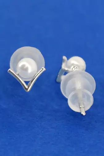 royal "v" shape pearl brass silver plated set of 3 combo stud earring for women and girls