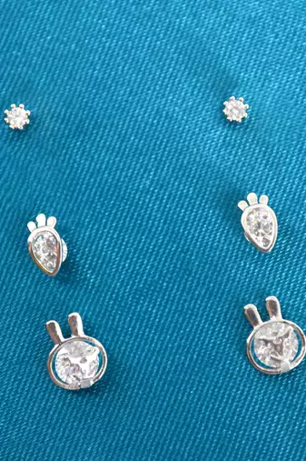 pretty carrot and rabit shape cz brass silver plated set of 3 combo stud earring for women and girls