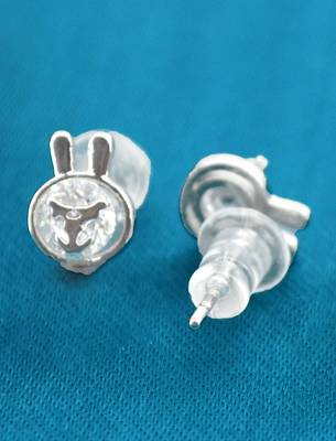 pretty carrot and rabit shape cz brass silver plated set of 3 combo stud earring for women and girls 4